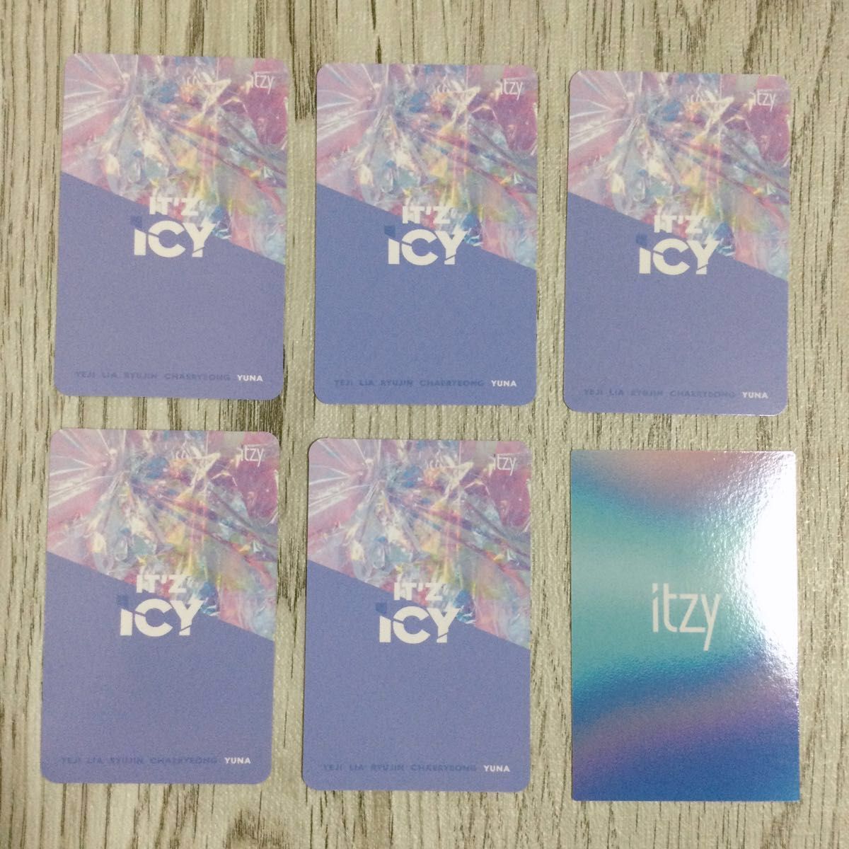 itzy ユナ icy サイン アルバム 初回限定 特典 チェキ風 トレカ itzy ユナ icy サイン アルバム 初回限定 特典 チェキ風 トレカ