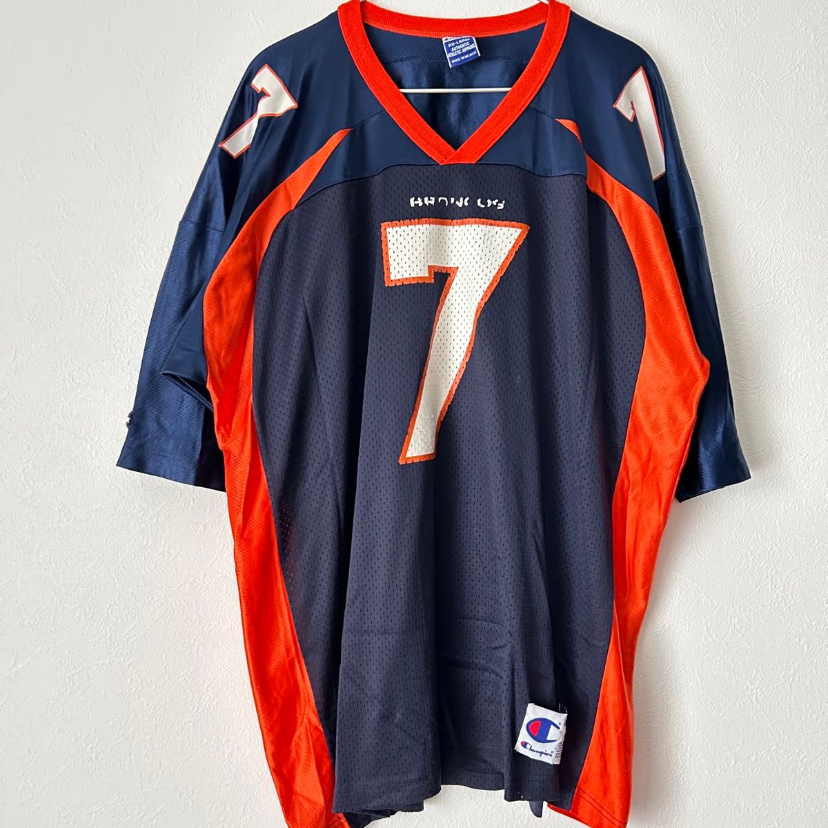 Champion】NFL ブロンコスチームシャツ アメフトゲームシャツ Champion】NFL ブロンコスチームシャツ アメフトゲームシャツ