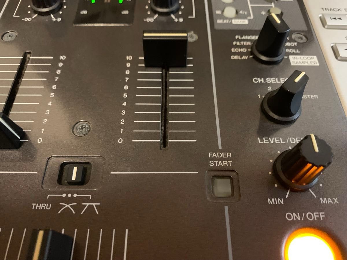 美品】Pioneer DJM-400 CDJ-200 x2台 動作確認済み ケーブルあり 美品】Pioneer DJM-400 CDJ-200 x2台 動作確認済み ケーブルあり