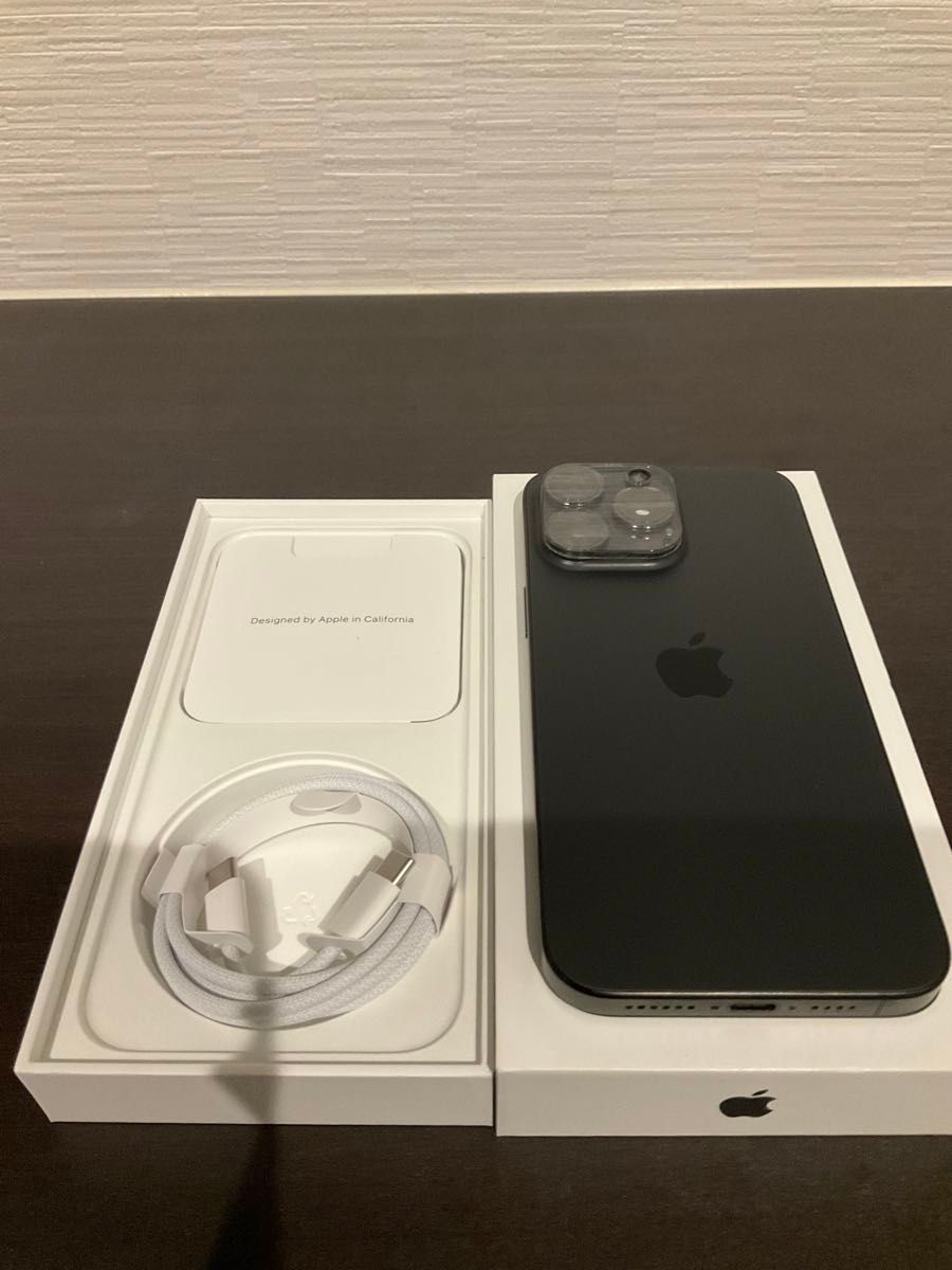 iPhone 15 Pro Max 256GB ブラックチタニウム バッテリー100 iPhone 15 Pro Max 256GB ブラックチタニウム バッテリー100