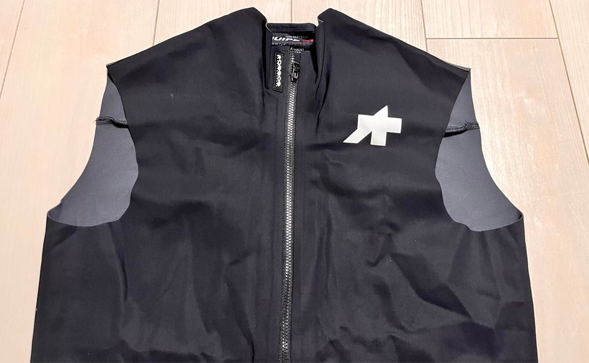 アソスASSOS EQUIPE RS SPRING FALL AERO ジレ M|Yahoo!フリマ アソスASSOS EQUIPE RS SPRING FALL AERO ジレ M|Yahoo!フリマ