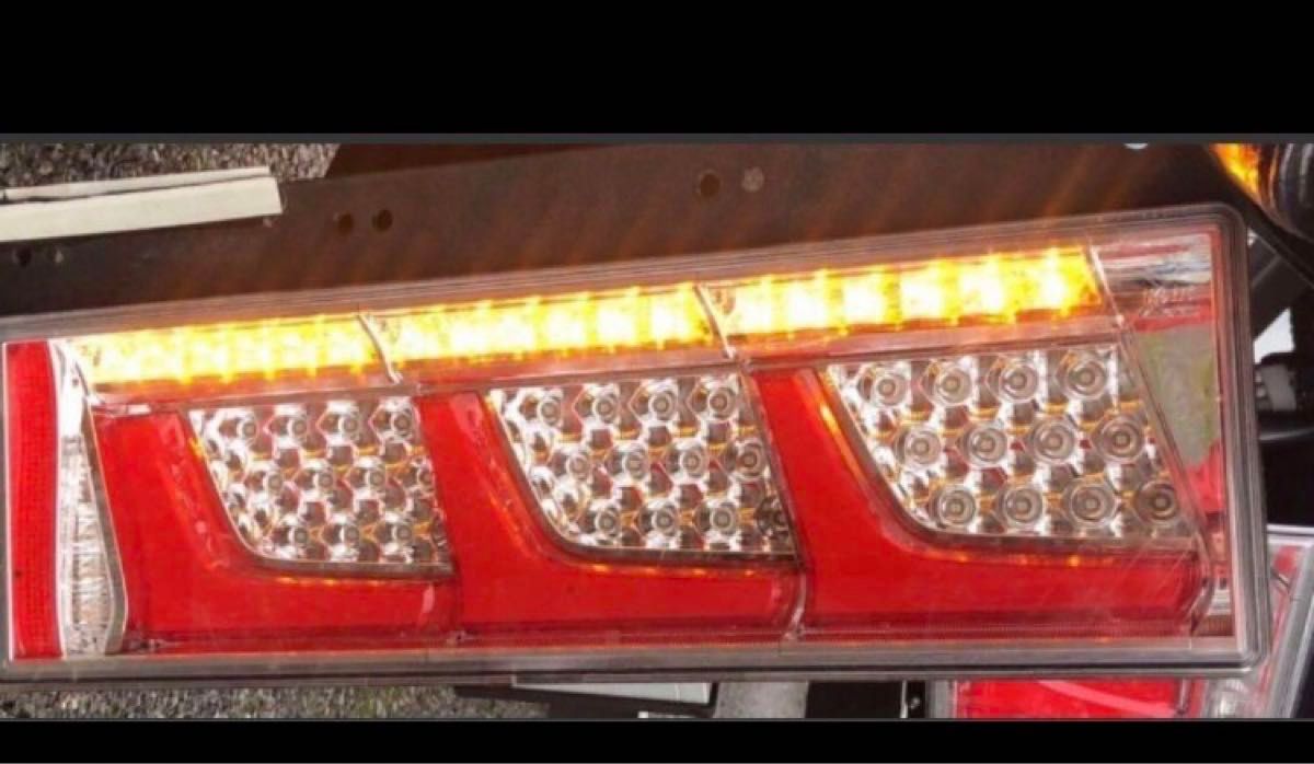 トラック用オールLEDリアコンビネーションランプ3連タイプ 小糸 トラック用オールLEDリアコンビネーションランプ3連タイプ 小糸