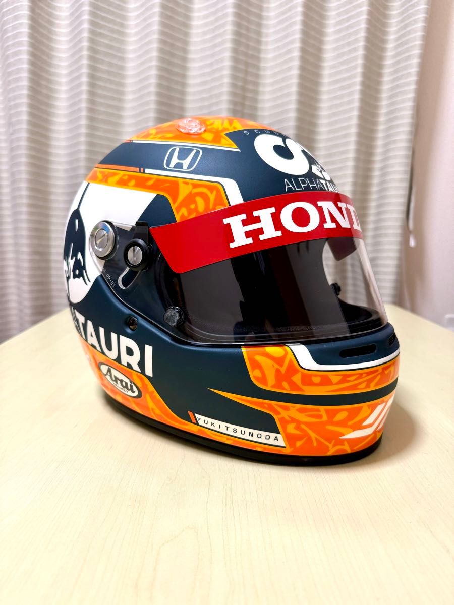 角田裕毅 2021 F1ヘルメット 1/1(アルファタウリ・ホンダF1 角田裕毅 2021 F1ヘルメット 1/1(アルファタウリ・ホンダF1