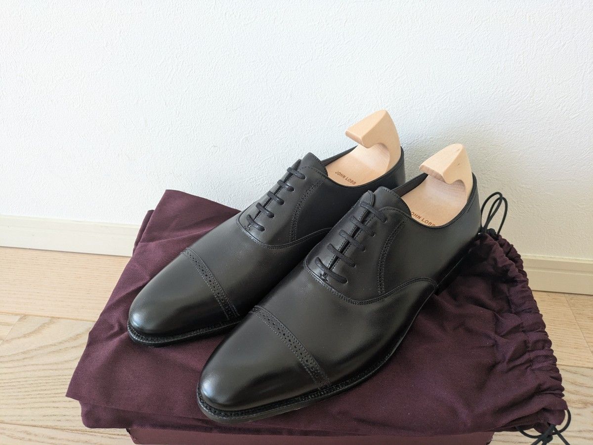 8月26日迄限定価格 純正シューツリー&未使用品 JOHN LOBB Philip 8月26日迄限定価格 純正シューツリー&未使用品 JOHN LOBB Philip