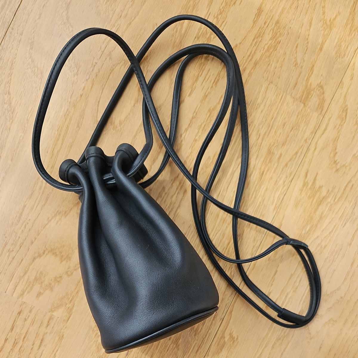 COACH オールドコーチ ショルダーバッグ ミニ 巾着 レザー 4144 COACH オールドコーチ ショルダーバッグ ミニ 巾着 レザー 4144