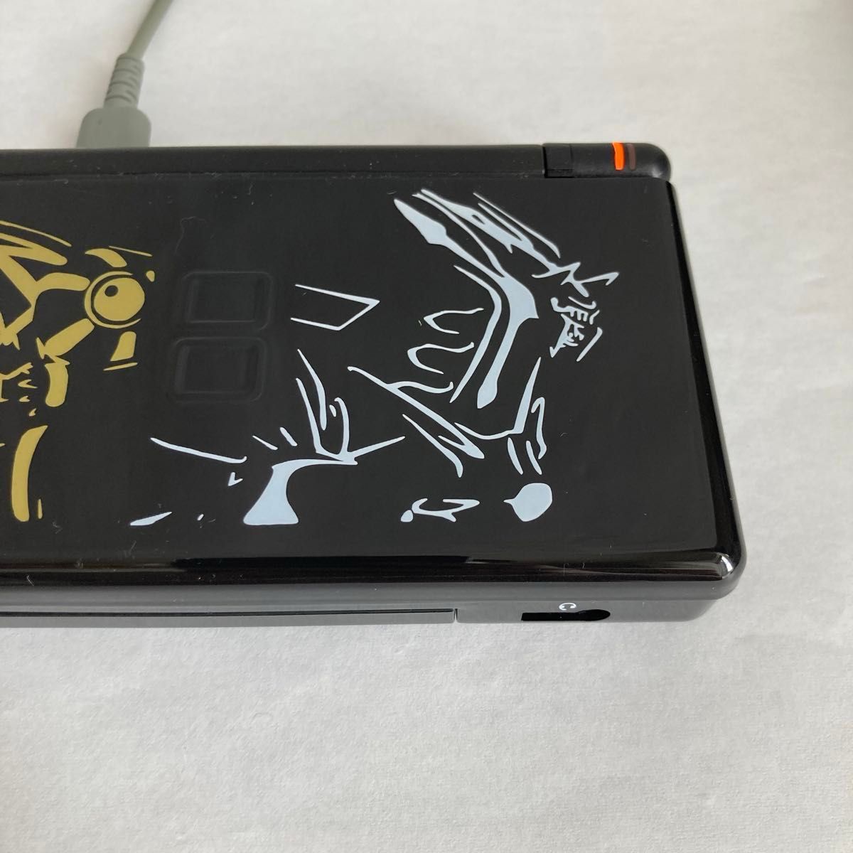 美品・完動品】 ニンテンドーDS Lite ディアルガ・パルキア 美品・完動品】 ニンテンドーDS Lite ディアルガ・パルキア