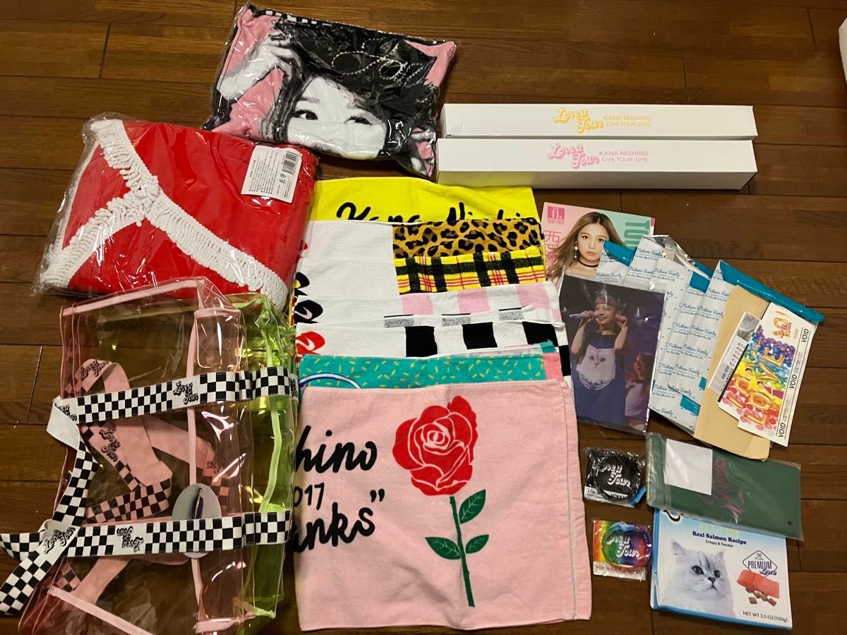 西野カナライブグッズ引退品まとめ売り 2017~2019年|Yahoo 西野カナライブグッズ引退品まとめ売り 2017~2019年|Yahoo