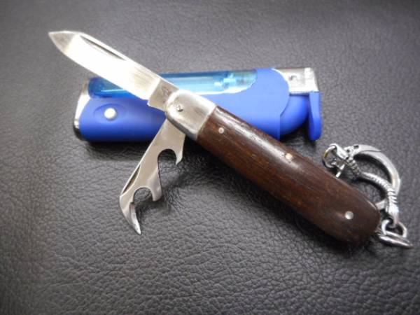 ナイフ　 古く小さい折り畳みナイフ　松井刃物　　缶切り付き