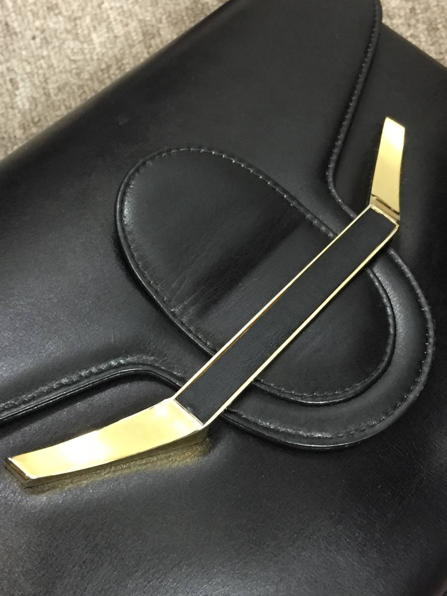 美品!希少!格安!COMTESSE コンテス Hロゴ レザー ショルダー 美品!希少!格安!COMTESSE コンテス Hロゴ レザー ショルダー