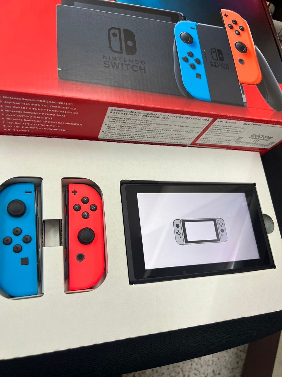 Nintendo Switch ネオンレッド ネオンブルー ニンテンドー Nintendo Switch ネオンレッド ネオンブルー ニンテンドー