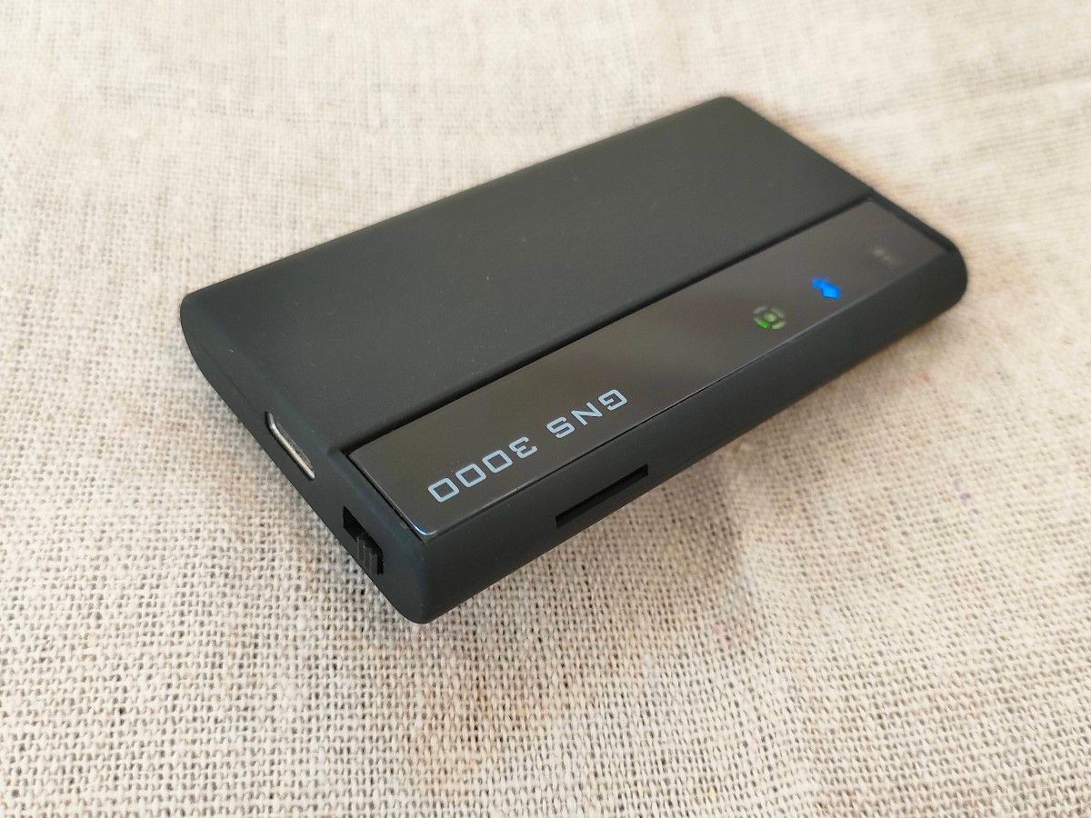 GNS3000 美品 GPSレシーバー GPSロガー 外付けGPS Bluetooth GNS3000 美品 GPSレシーバー GPSロガー 外付けGPS Bluetooth