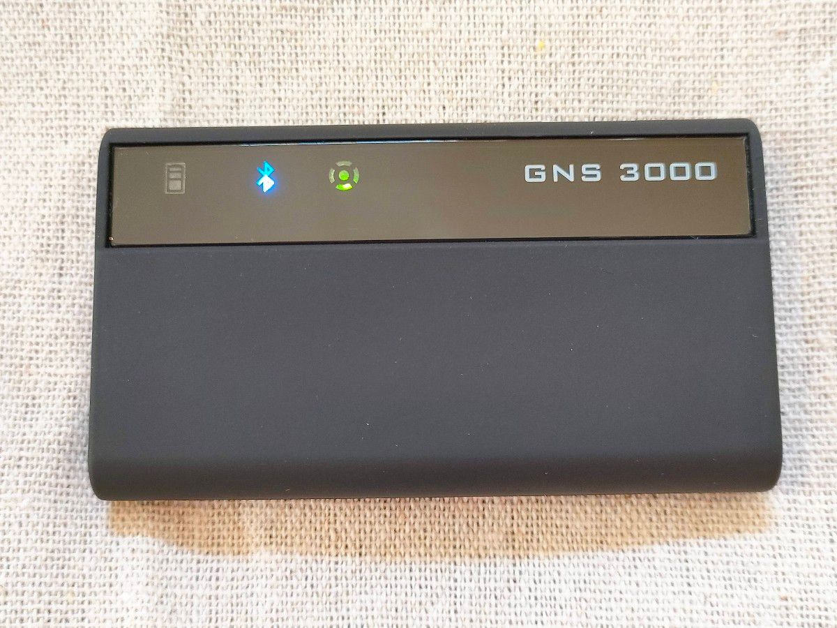 GNS3000 美品 GPSレシーバー GPSロガー 外付けGPS Bluetooth GNS3000 美品 GPSレシーバー GPSロガー 外付けGPS Bluetooth