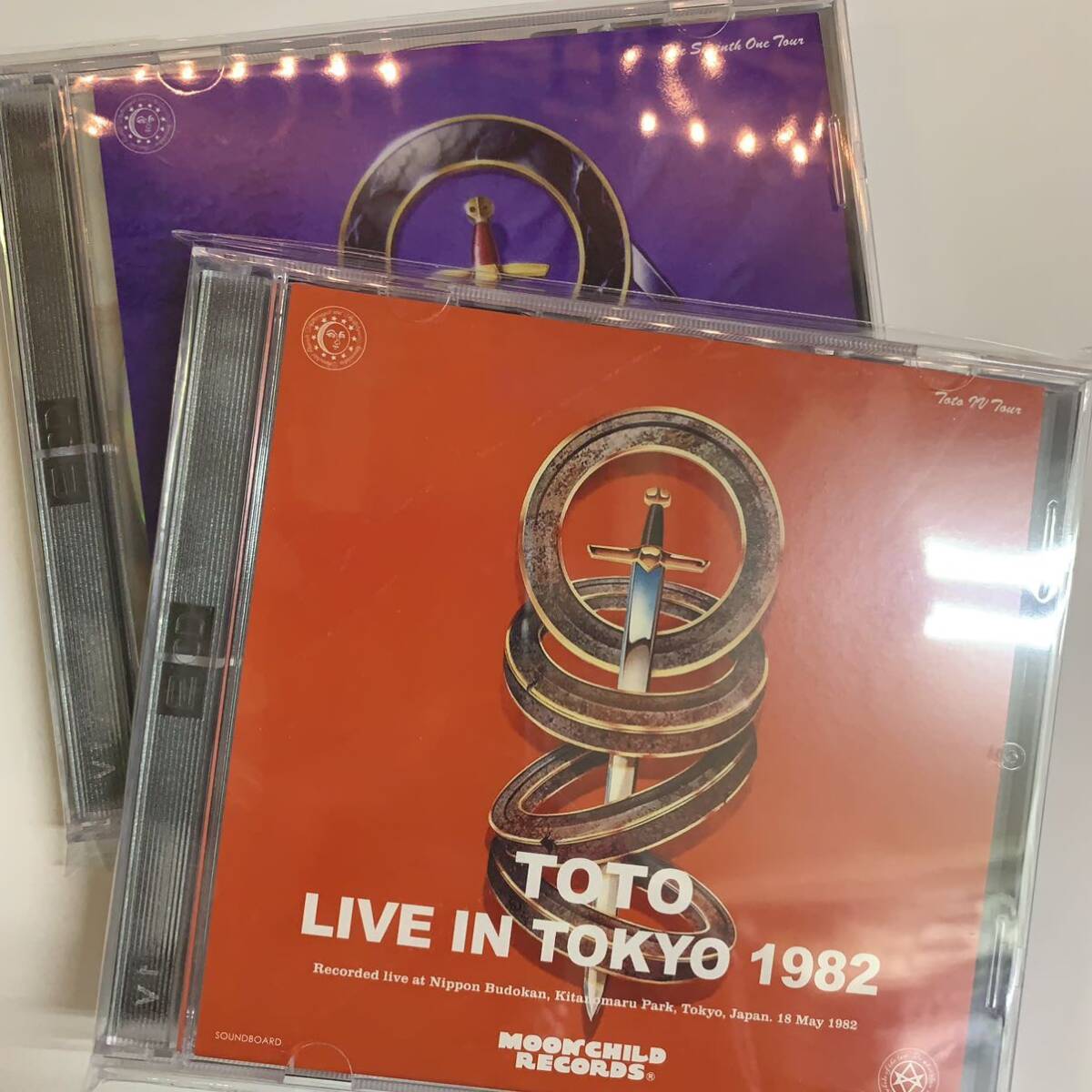TOTO / 東京&大阪セット LIVE IN TOKYO 1982 OSAKA 1988 (4CD TOTO / 東京&大阪セット LIVE IN TOKYO 1982 OSAKA 1988 (4CD