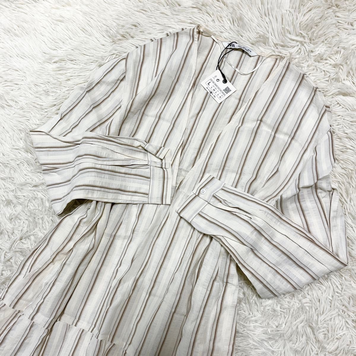 新品未使用タグ付きZARAザラ ロングワンピースストライプ 新品未使用タグ付きZARAザラ ロングワンピースストライプ