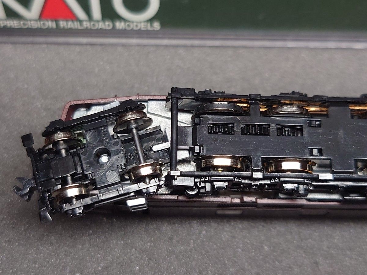 KATO 3038 EF58 61 お召し機(旧ロット品) KATO EF58 61 お召機 3038 最新ロット ジャンク|Yahoo!フリマ
