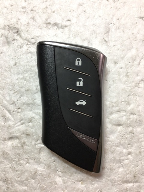 ヤフオク! - レクサス LS500h 純正スマートキートランク付 ヤフオク! - レクサス LS500h 純正スマートキートランク付