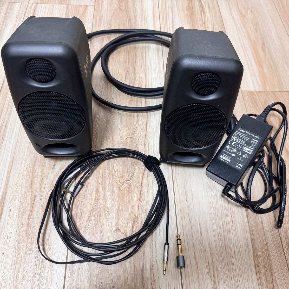 IK Multimedia iLoud Micro Monitor ジャンク扱い ジャンク】IK MULTIMEDIA ILOUD MICRO MONITOR