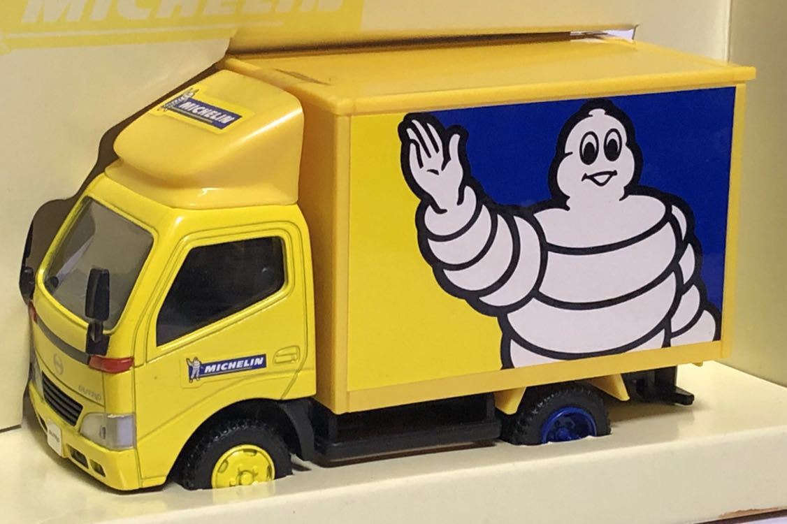  M Tec MTECH 1/43 Hino Dutro Michelin van truck HINO DUTRO Michelin Van truck Epo k tire Michelin man model 43