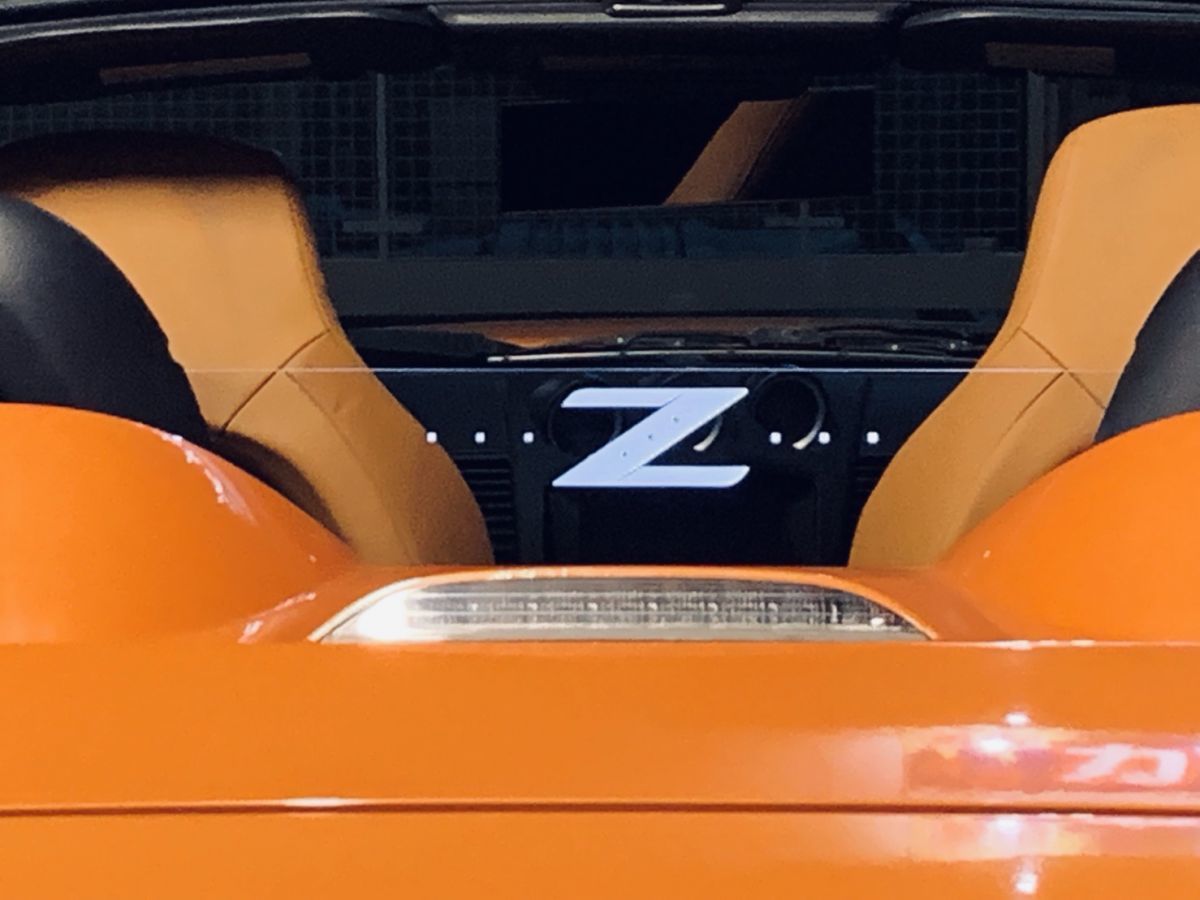 ValkyRie Style フェアレディＺ　Z33 ロードスター　HZ33 専用　ウィンドディフレクター　…Z…文字　リモコン付きLED白。。。。。_画像6