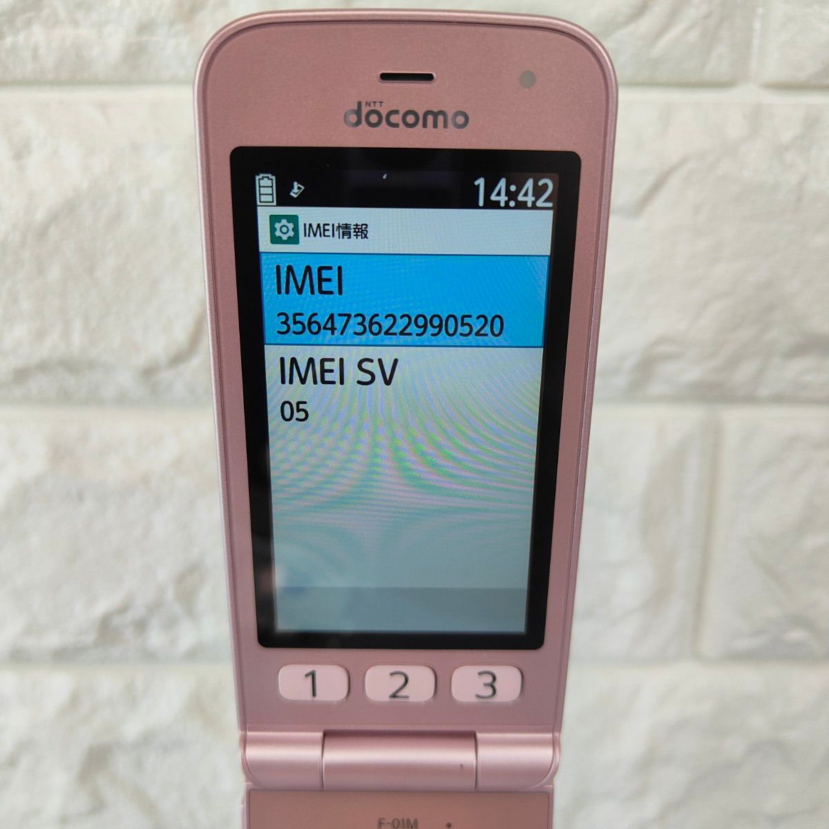 美品】ドコモ docomo らくらくホン F-01M ピンク|Yahoo!フリマ 美品】ドコモ docomo らくらくホン F-01M ピンク|Yahoo!フリマ