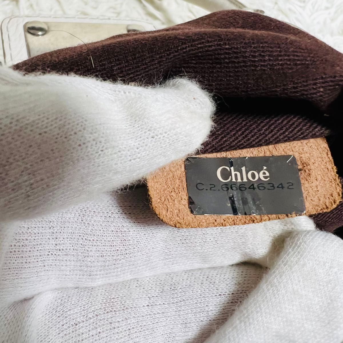 良品】Chloe クロエ パディントン ハンドバッグ 白 南京錠 良品】Chloe クロエ パディントン ハンドバッグ 白 南京錠
