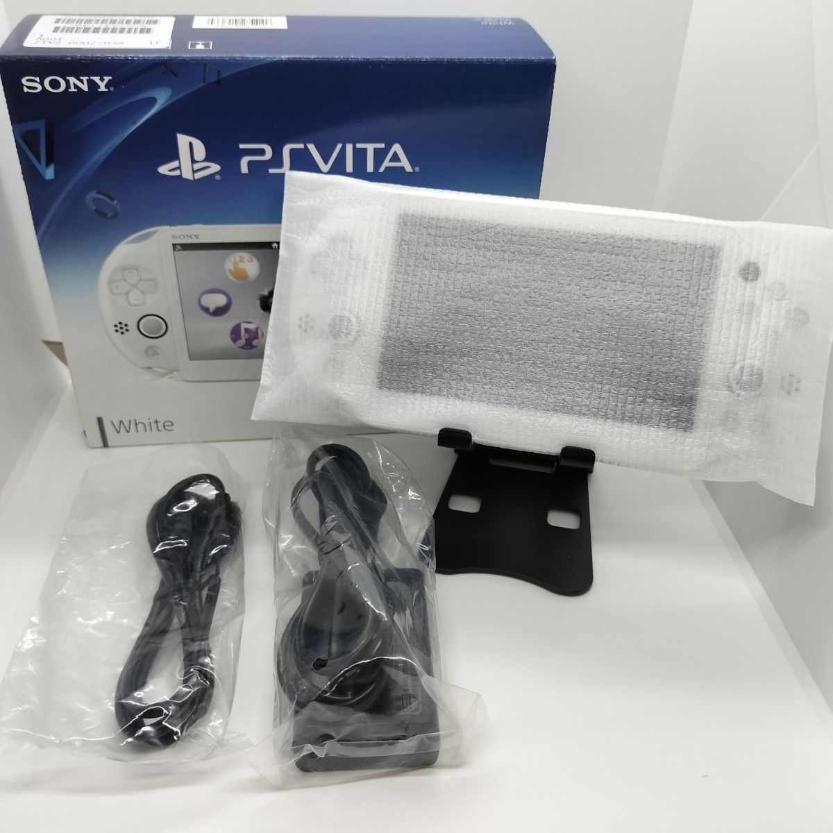 ②PlayStation Vita ホワイト pch-2000 箱説明書あり美品|Yahoo ②PlayStation Vita ホワイト pch-2000 箱説明書あり美品|Yahoo