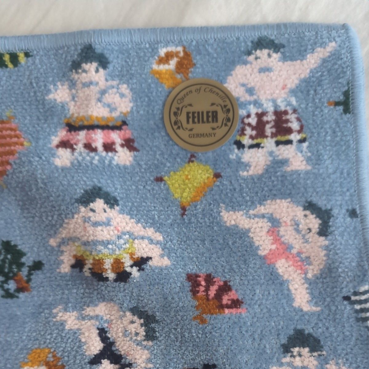新品】フェイラー ハンカチ ハッケヨイ ラブラリーファイター 新品】フェイラー ハンカチ ハッケヨイ ラブラリーファイター