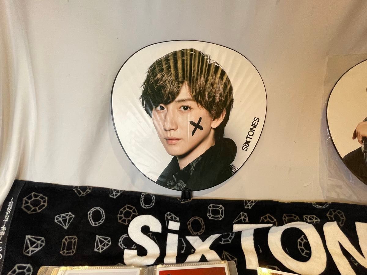 SixTONES 京本大我 グッズ まとめ売り うちわ アクリルスタンド SixTONES 京本大我 グッズ まとめ売り うちわ アクリルスタンド