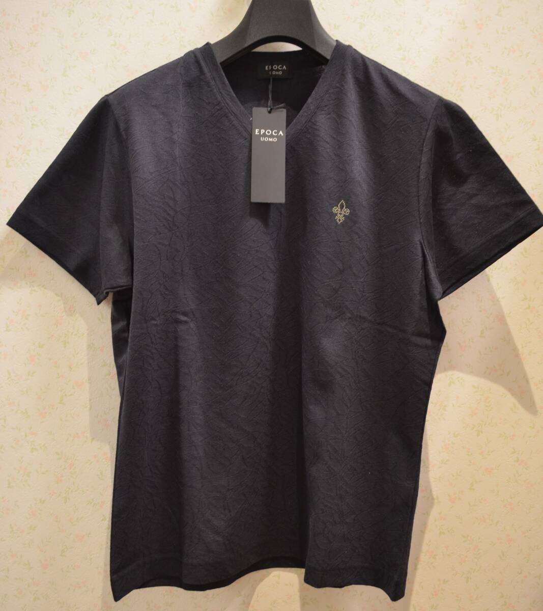 【未使用】タグ付き EPOCA UOMO エポカウォモ Tシャツ Vネック 48 新品 未使用 タグ付き メンズ半袖Tシャツ EPOCA UOMO エポカ V
