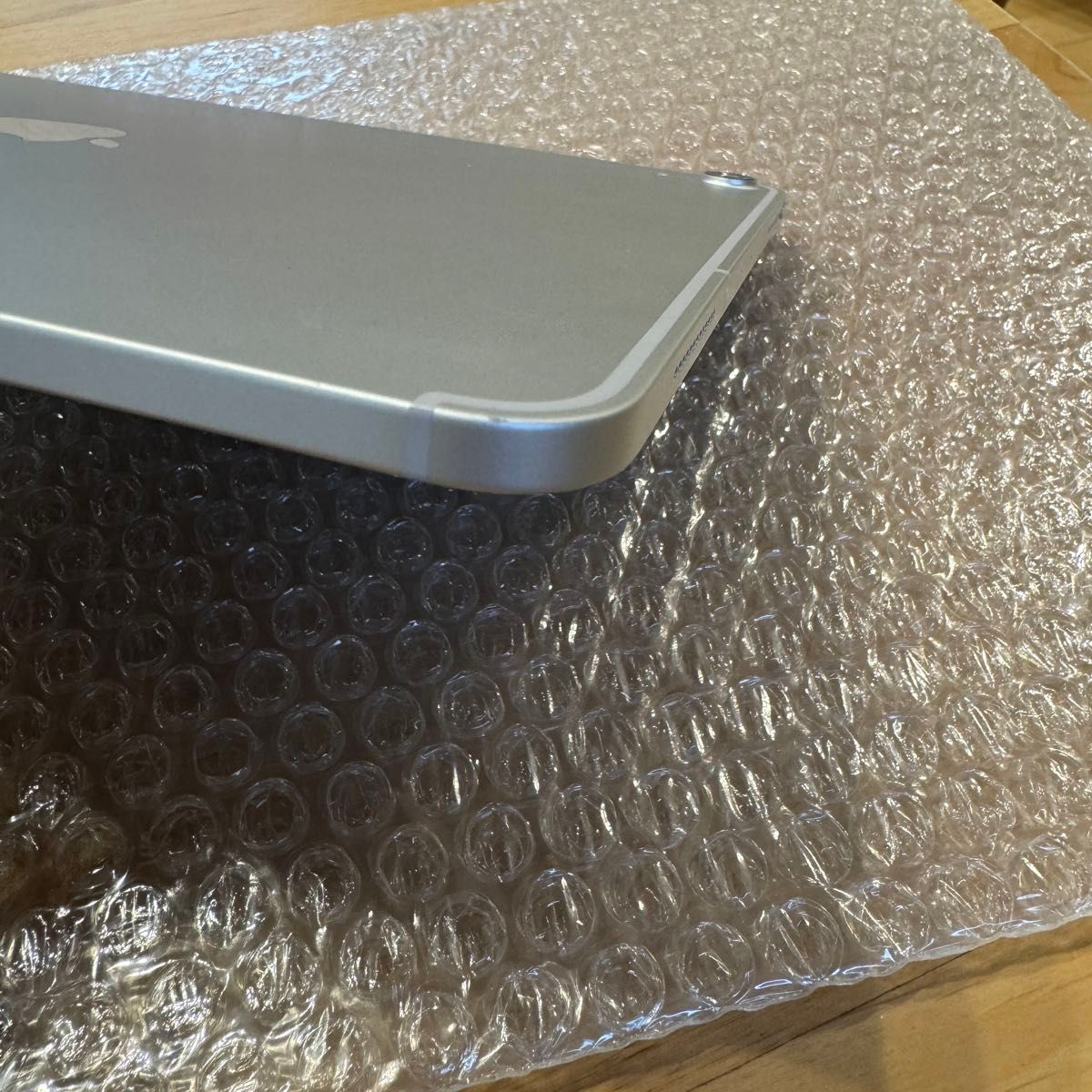 Apple iPad Pro (第1世代)11インチ 256GB Wi-Fi+Cellularモデル Apple iPad Pro (第1世代)11インチ 256GB Wi-Fi+Cellularモデル