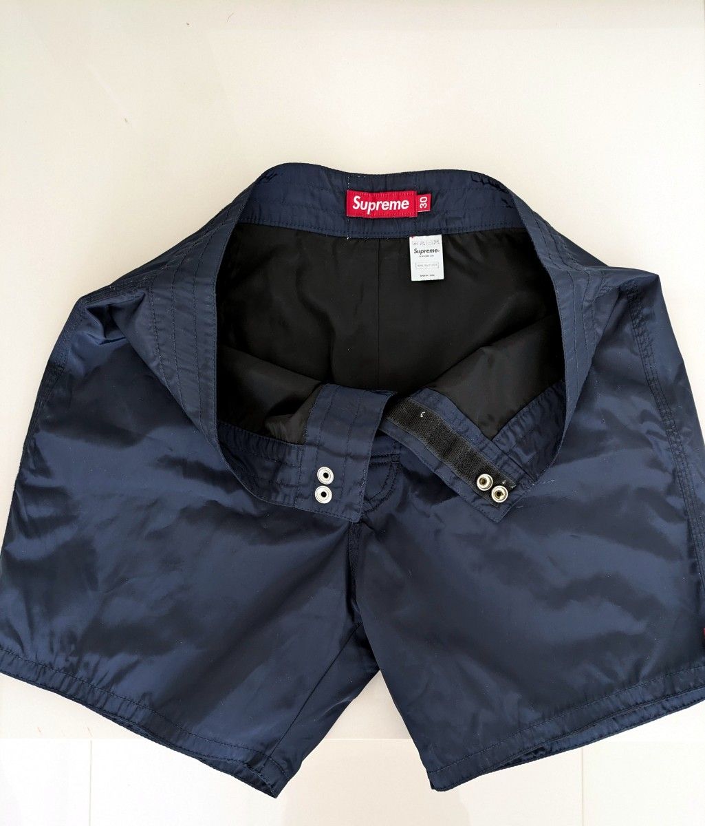 supreme ナイロンショートパンツ 水陸 両用 Size 30 ショート supreme ナイロンショートパンツ 水陸 両用 Size 30 ショート