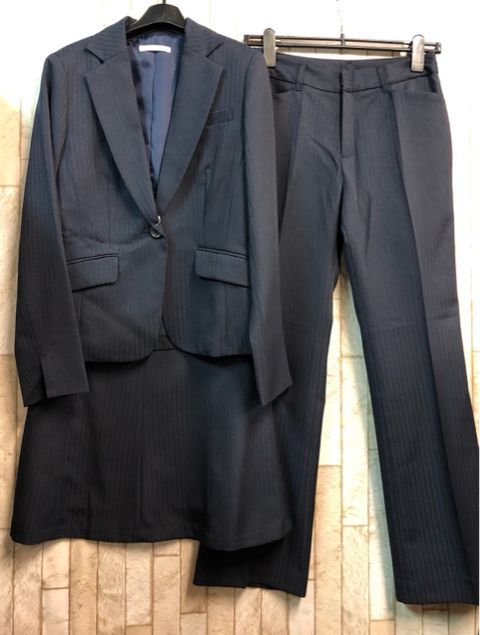 新品☆9号スーツセット紺系パンツ・スカートお仕事オフィス☆j355