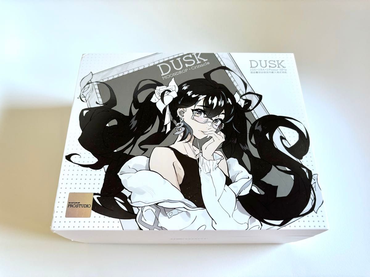 MOONDROP x Crinacle DUSK 水月雨 2DD+2BA+2Planar 日本未発売品 MOONDROP x Crinacle DUSK 水月雨 2DD+2BA+2Planar 日本未発売品