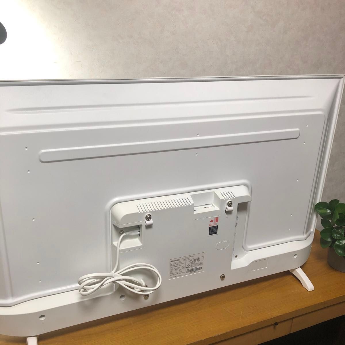 アイリスオーヤマ 液晶テレビ テレビ 40V型 ホワイト LT-40D420W アイリスオーヤマ 液晶テレビ テレビ 40V型 ホワイト LT-40D420W