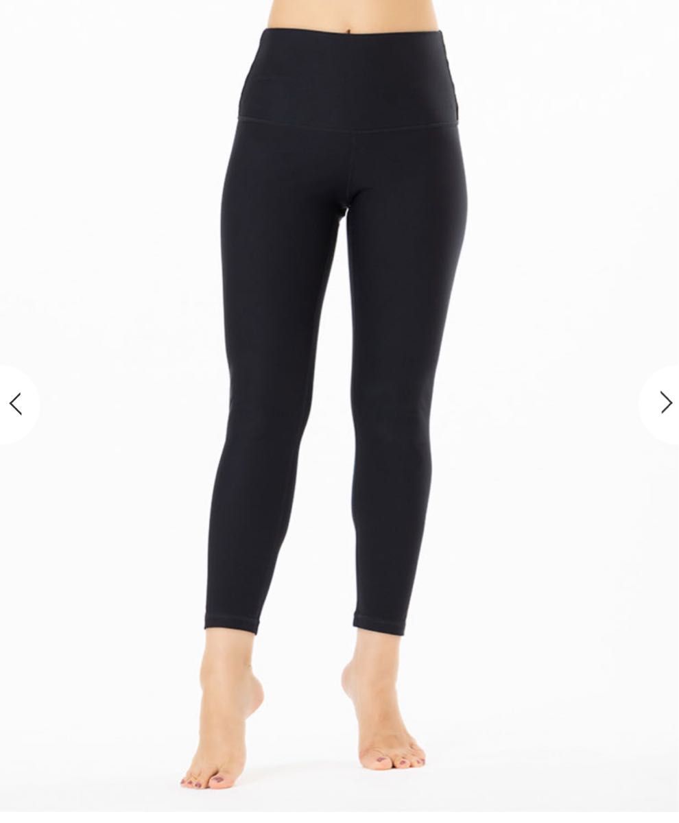 SUKALA スカーラ ベーシックレギンス 黒 【新品 Mサイズ SUKALA スカーラ ベーシックレギンス 黒 【新品 Mサイズ