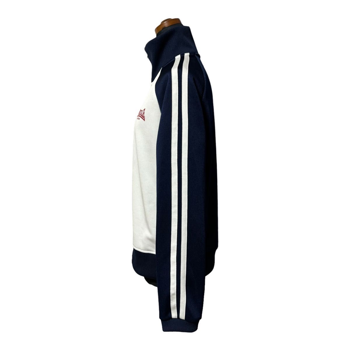 美品】LONSDALE ロンズデール トラックジャケット ジャージ 美品】LONSDALE ロンズデール トラックジャケット ジャージ
