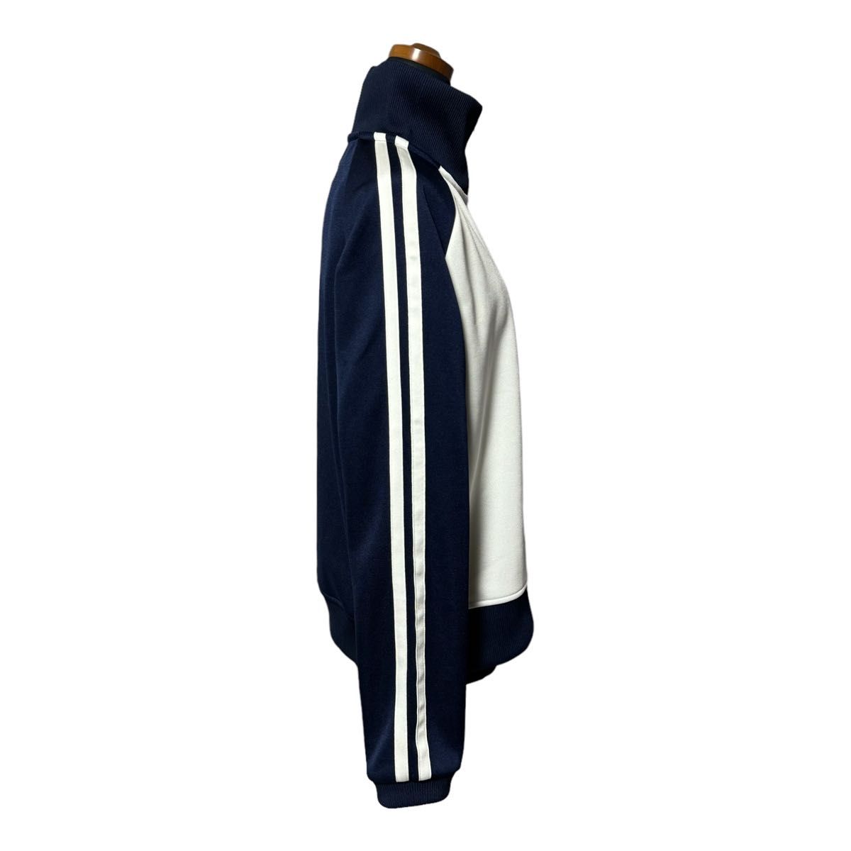 美品】LONSDALE ロンズデール トラックジャケット ジャージ 美品】LONSDALE ロンズデール トラックジャケット ジャージ