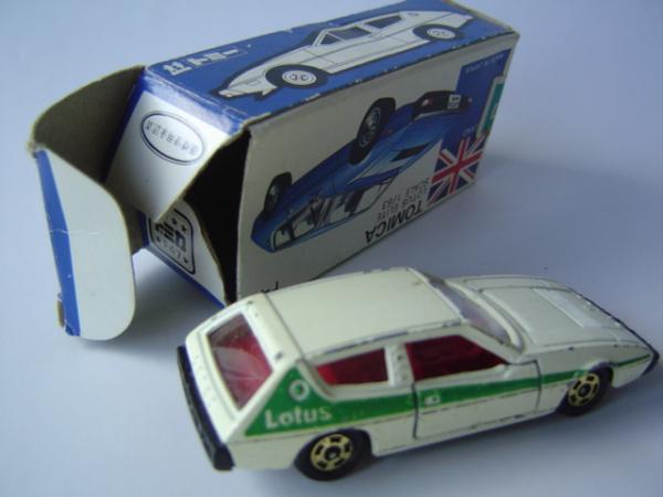 箱付時代物トミカ1978ロータスエリート ビンテージ 箱付時代物トミカ1978ロータスエリート ビンテージ