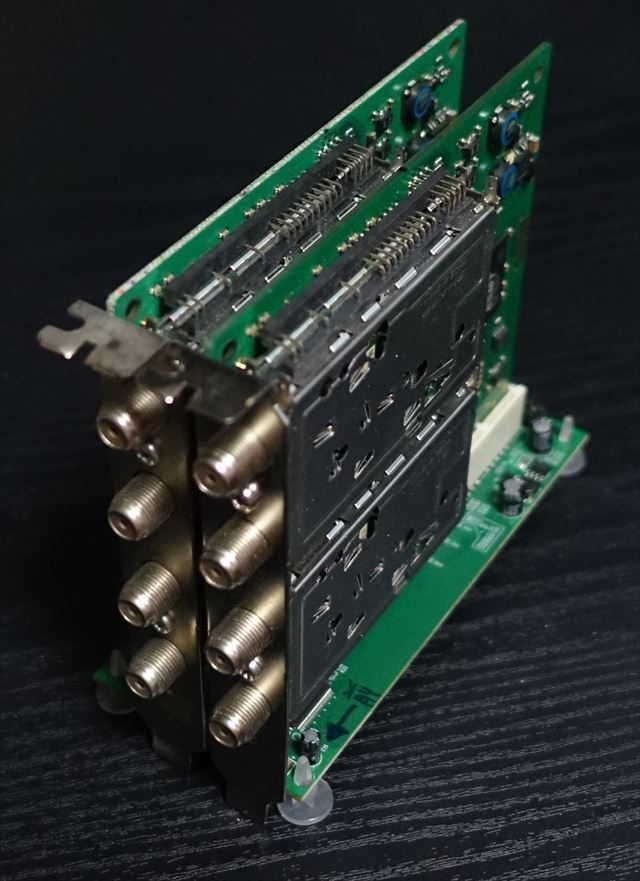 アースソフトPT2 2枚 改造ライザーカード込み2枚差し確認済み アースソフトPT2 2枚 改造ライザーカード込み2枚差し確認済み