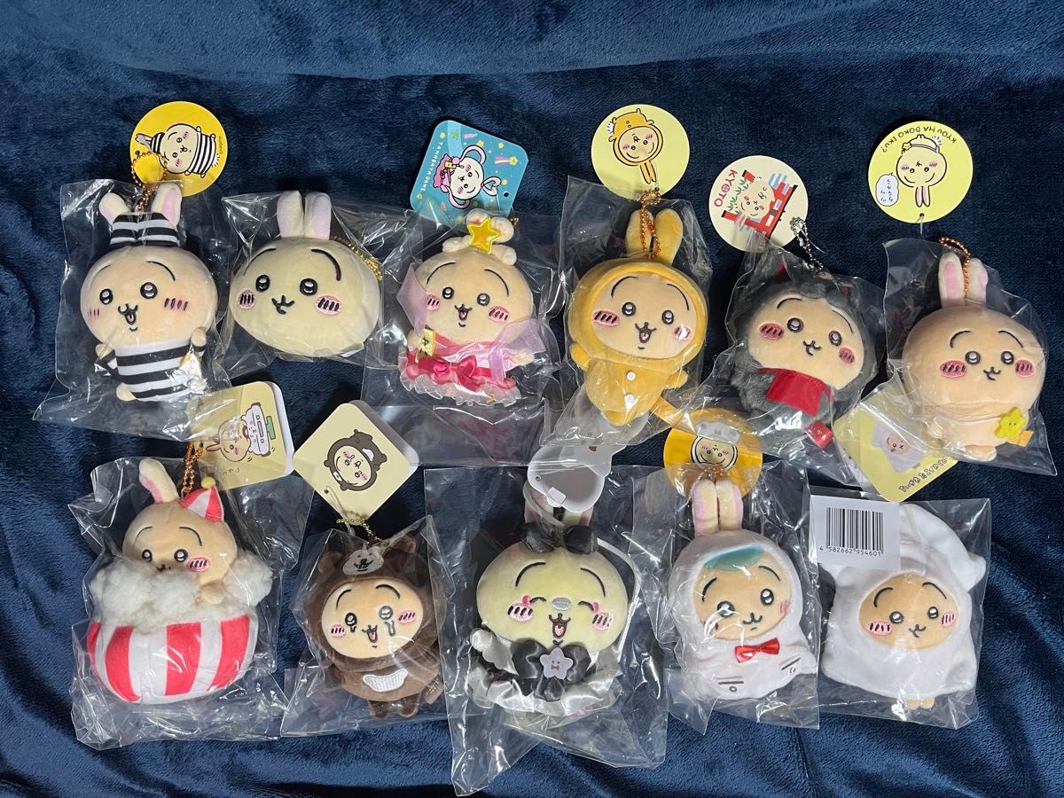 ちいかわ ハチワレ うさぎ モモンガ 垂れ耳 おくるみ 寄生 ちいかわ ハチワレ うさぎ モモンガ 垂れ耳 おくるみ 寄生
