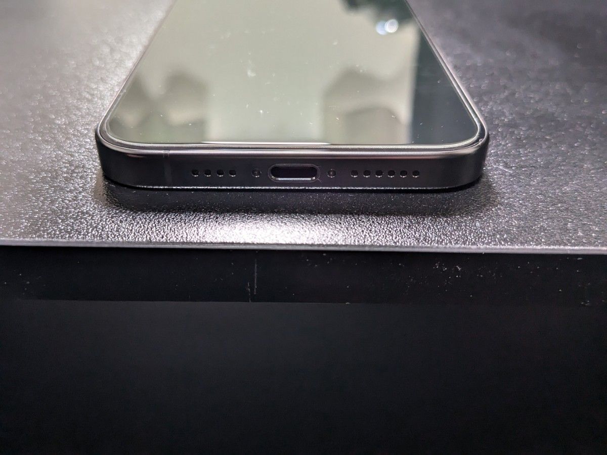iphone 15 Pro Max 256GB ブラックチタニウム SIMフリー Apple iphone 15 Pro Max 256GB ブラックチタニウム SIMフリー Apple