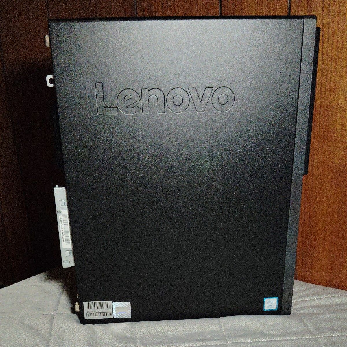 Lenovo ThinkCentre M720s Small Core i5-8400 8GB SSD256GB Lenovo ThinkCentre M720s Small Core i5-8400 8GB SSD256GB