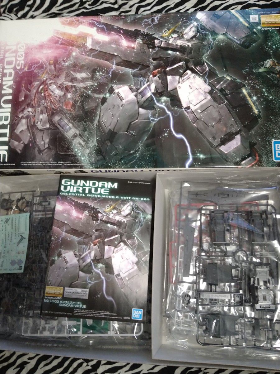 未組立 MG ガンプラまとめ売り ガンダムOO ガンダムデュナメス 未組立 MG ガンプラまとめ売り ガンダムOO ガンダムデュナメス