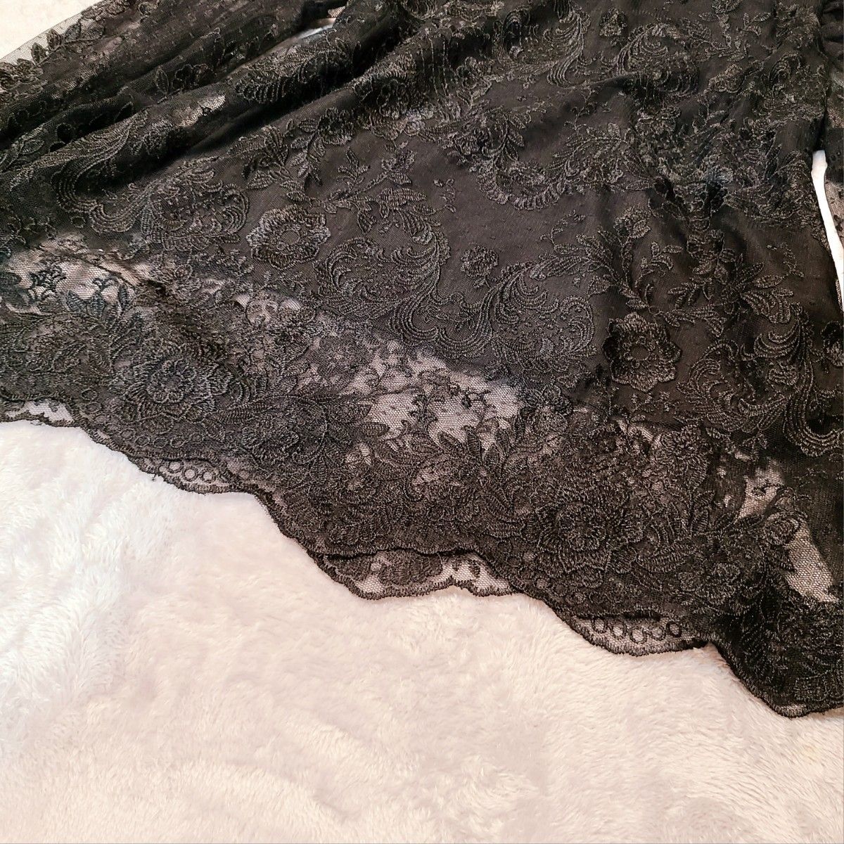 アメリ アメリヴィンテージ BUSTIER LIKE EMBROIDERY BLOUSE アメリ アメリヴィンテージ BUSTIER LIKE EMBROIDERY BLOUSE