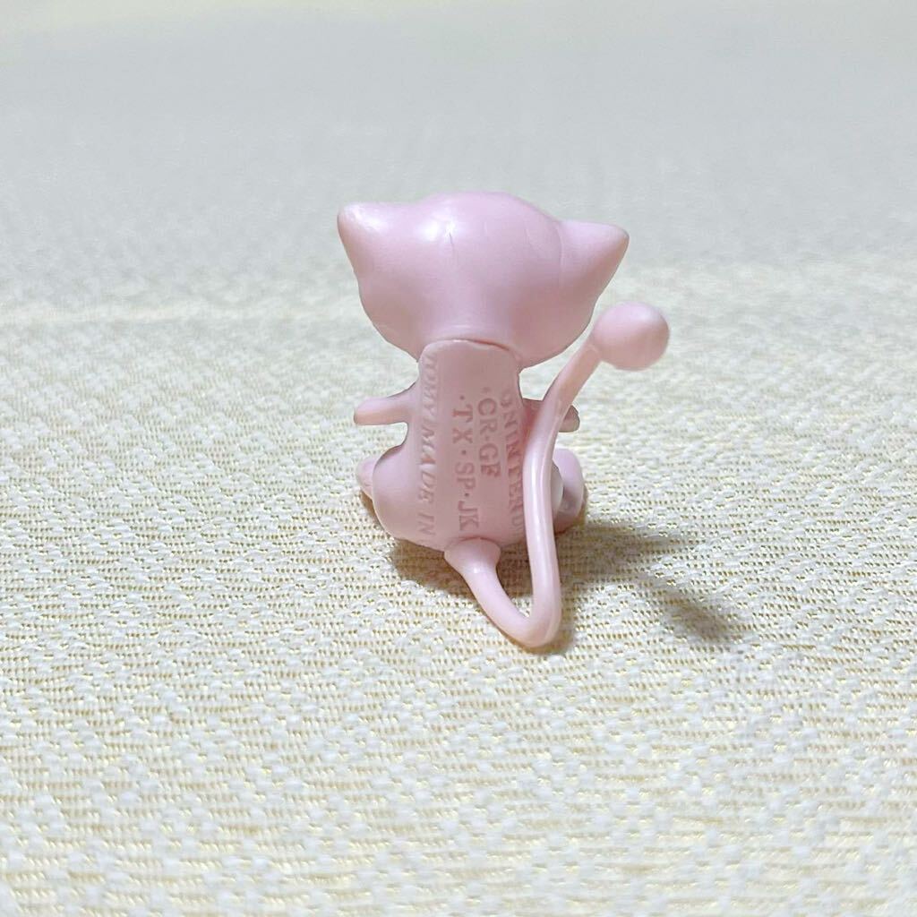 Bibian 比比昂- モンコレ限定品ミュウ初期ポケパークバージョン Bibian 比比昂- モンコレ限定品ミュウ初期ポケパークバージョン