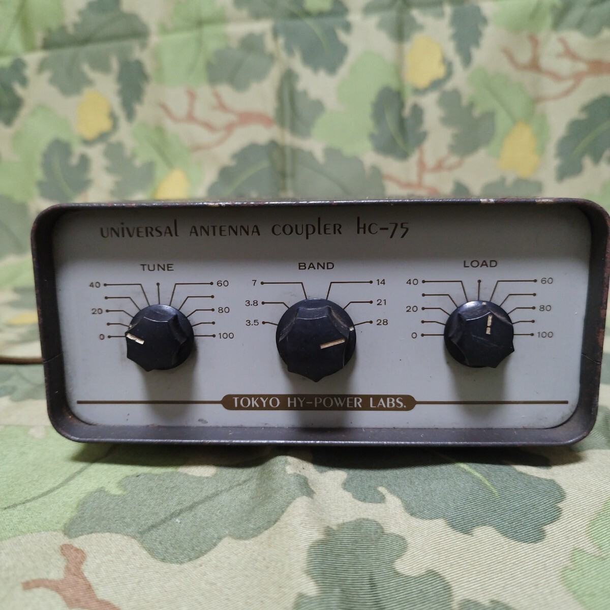 TOKYO HY-POWER LABS. UNIVERSAL ANTENNA COUPLER HC-75 東京