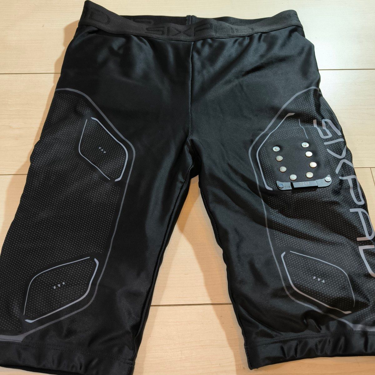 パワースーツ レディース Mサイズ 上下セット シックスパッド パワースーツ レディース Mサイズ 上下セット シックスパッド