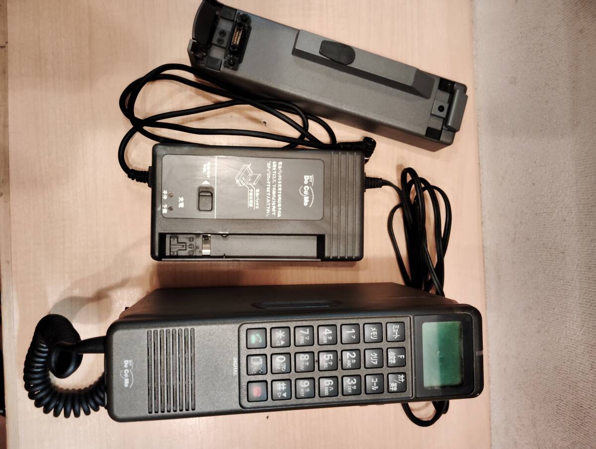 Yahoo!オークション - NTT docomo TZ820型A ショルダーフォン Yahoo!オークション - NTT docomo TZ820型A ショルダーフォン