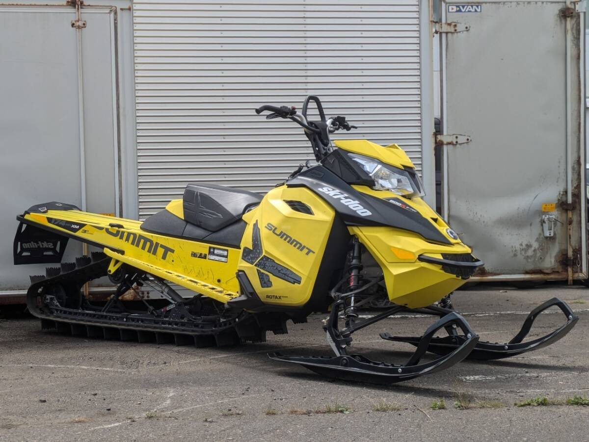 Yahoo!オークション - 釧路発 最落なし ski-doo スノーモービル Yahoo!オークション - 釧路発 最落なし ski-doo スノーモービル