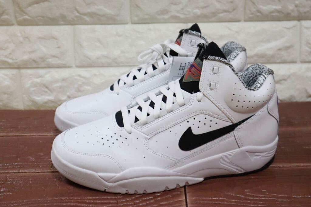 新品 定価16500円 27 5㎝ ナイキ NIKE エア フライト ライト MID
